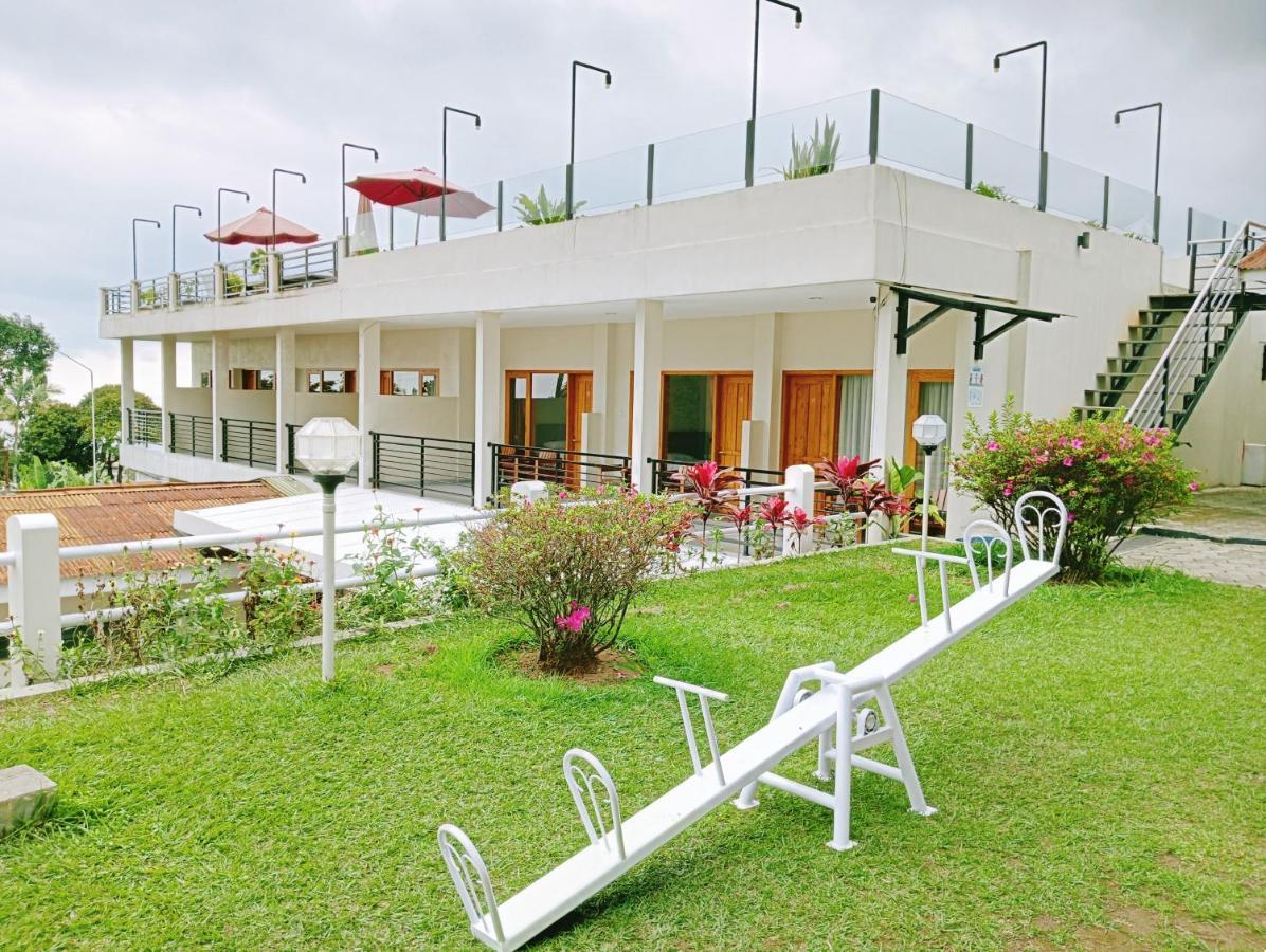 Hotel Pondok Asri Tawangmangu Kültér fotó