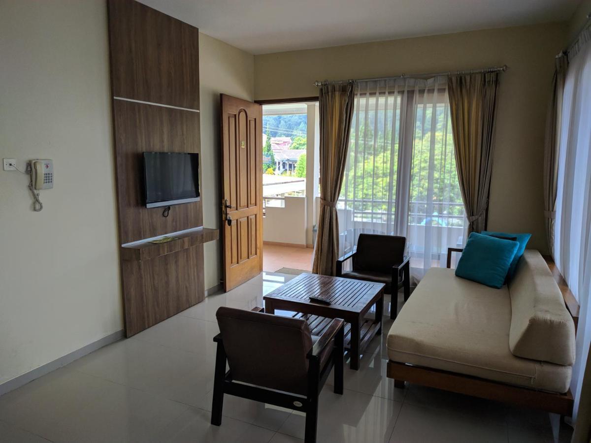 Hotel Pondok Asri Tawangmangu Kültér fotó